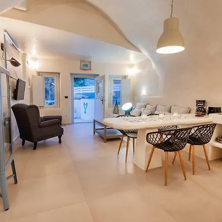 Hidden Treasure Suites 4*