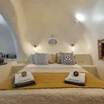 בית הארחה Hidden Treasure Suites Vóthon